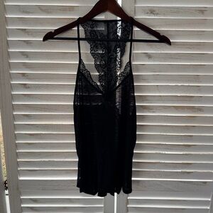 Express | One Eleven Ribbed Lace Trim Camisole